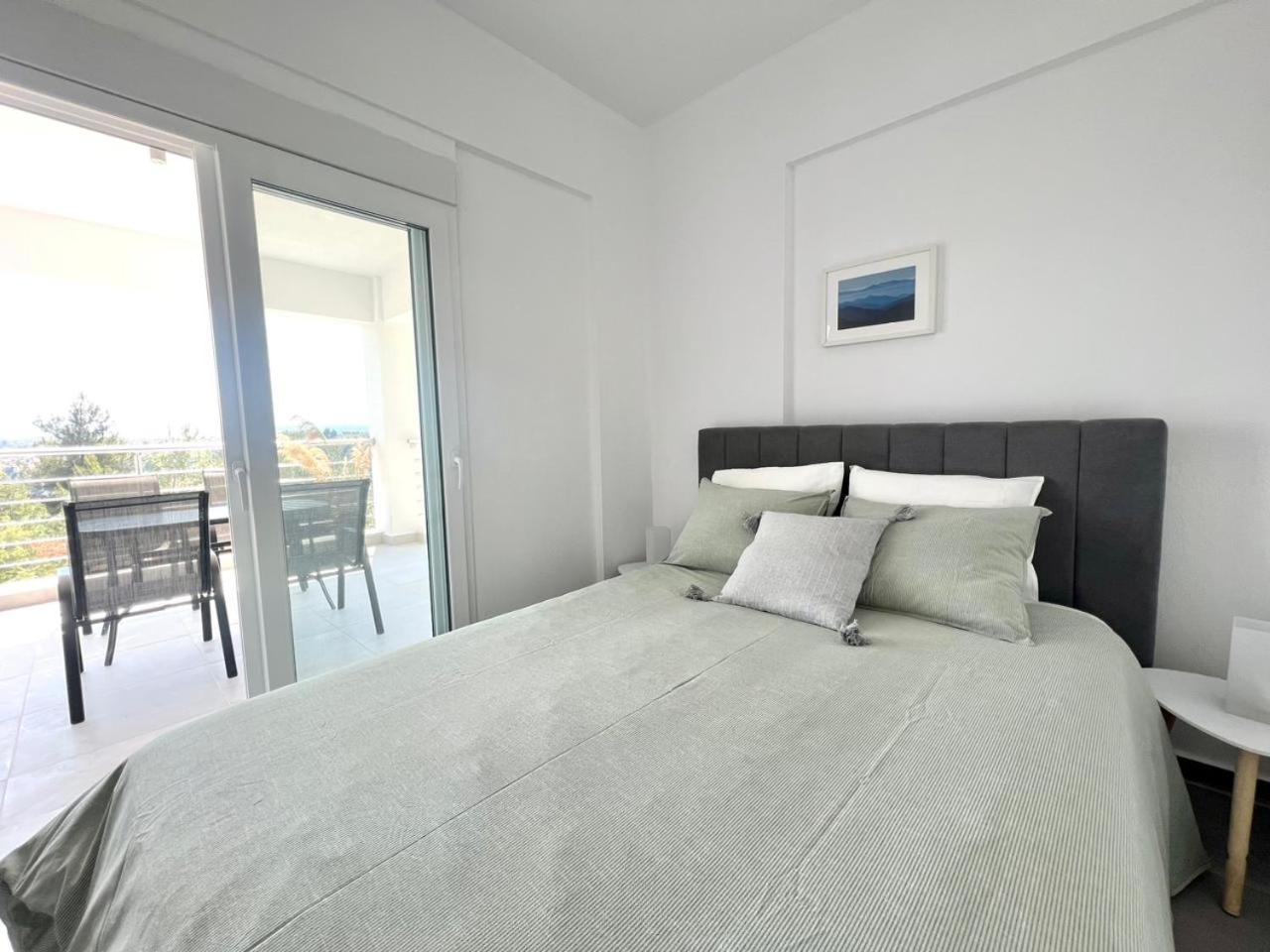 Sithonian Suites Ayios Nikolaos Bagian luar foto